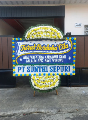 Papan Bunga Duka di Waringinkurung